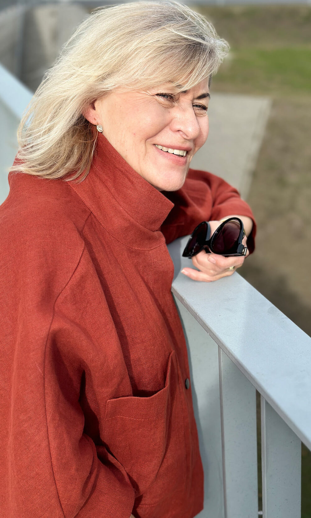 Linen cape