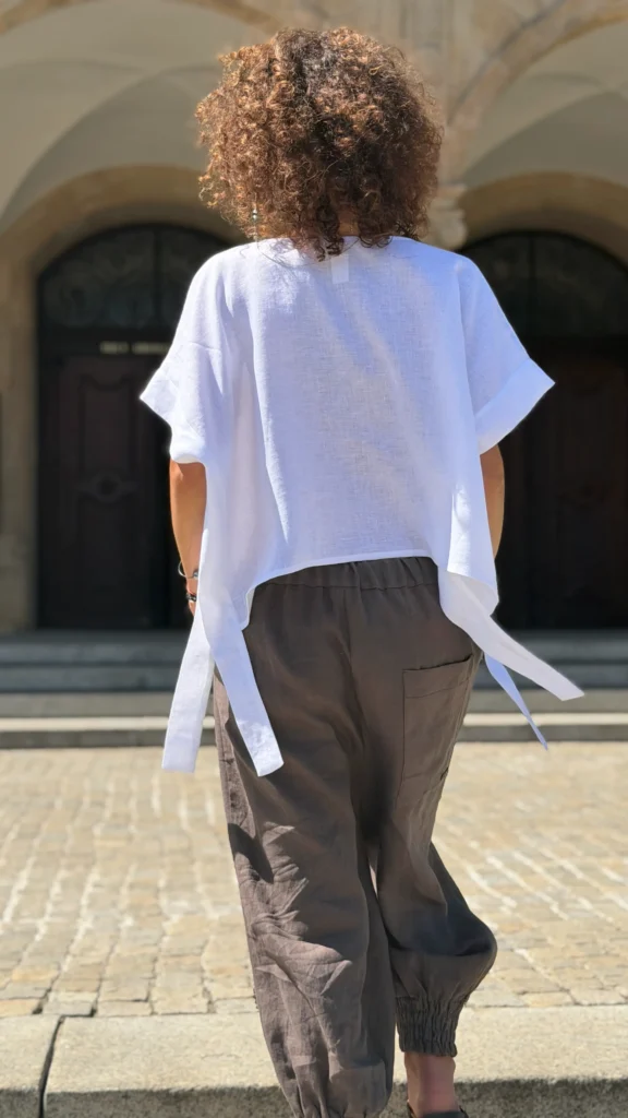 Leinenumschlagbluse