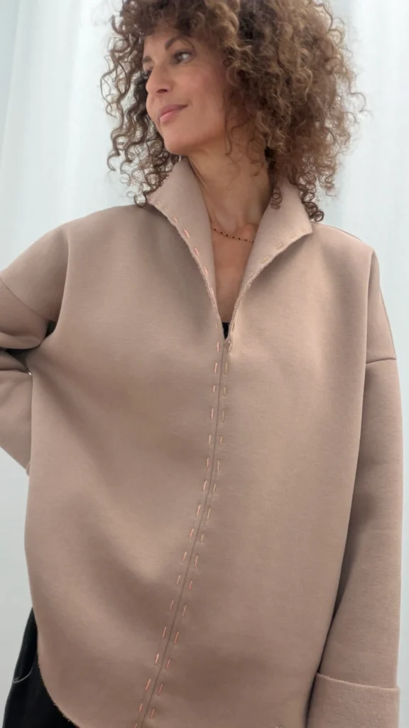 Bluza z przeszyciami półgolf