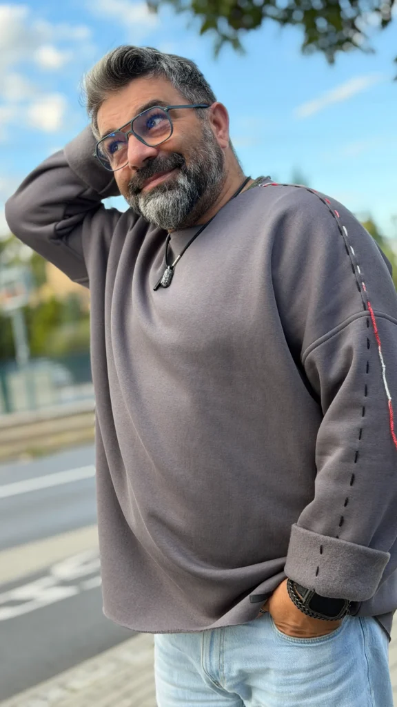 Bluza z przeszyciami UNISEX