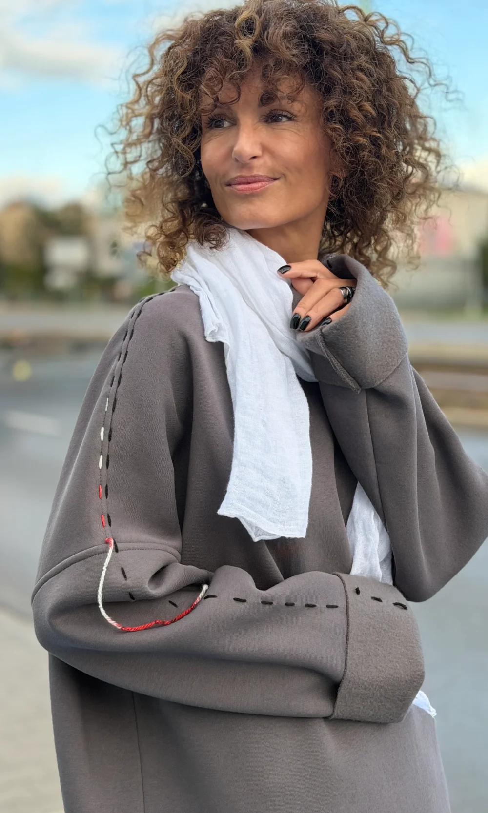Bluza z przeszyciami UNISEX