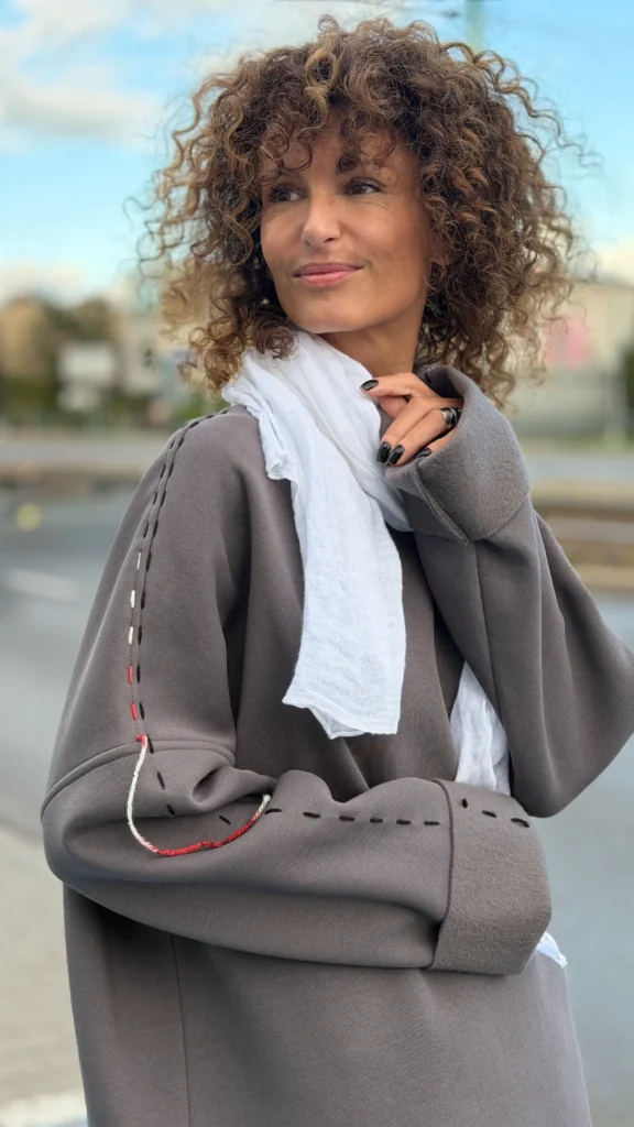 Bluza z przeszyciami UNISEX