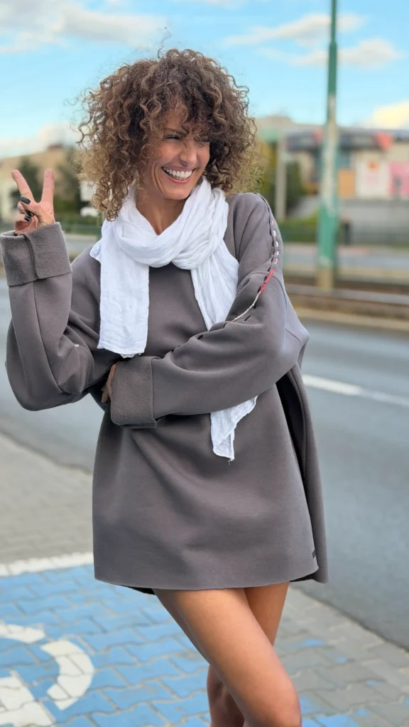 Bluza z przeszyciami UNISEX