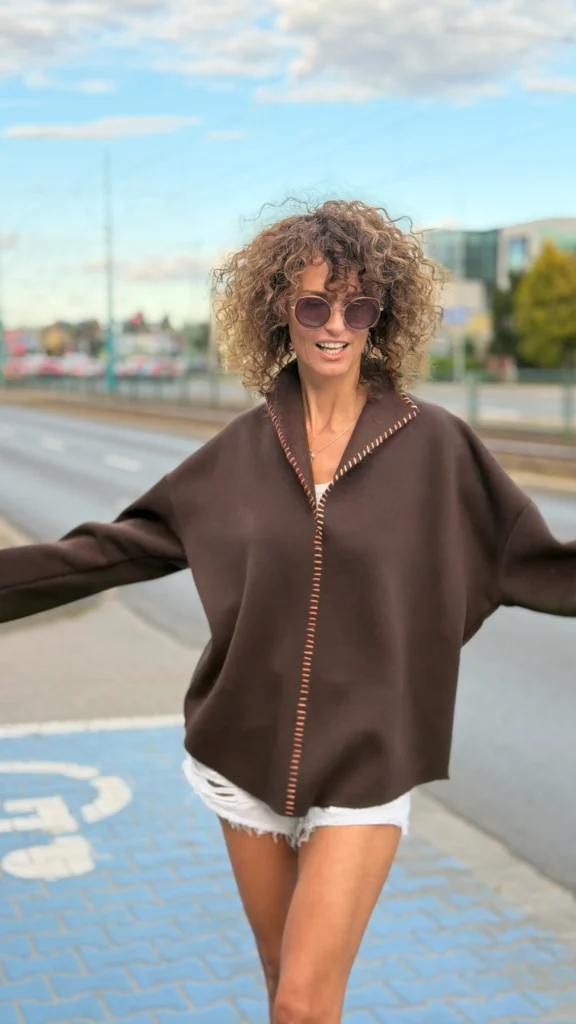 Bluza z przeszyciami półgolf